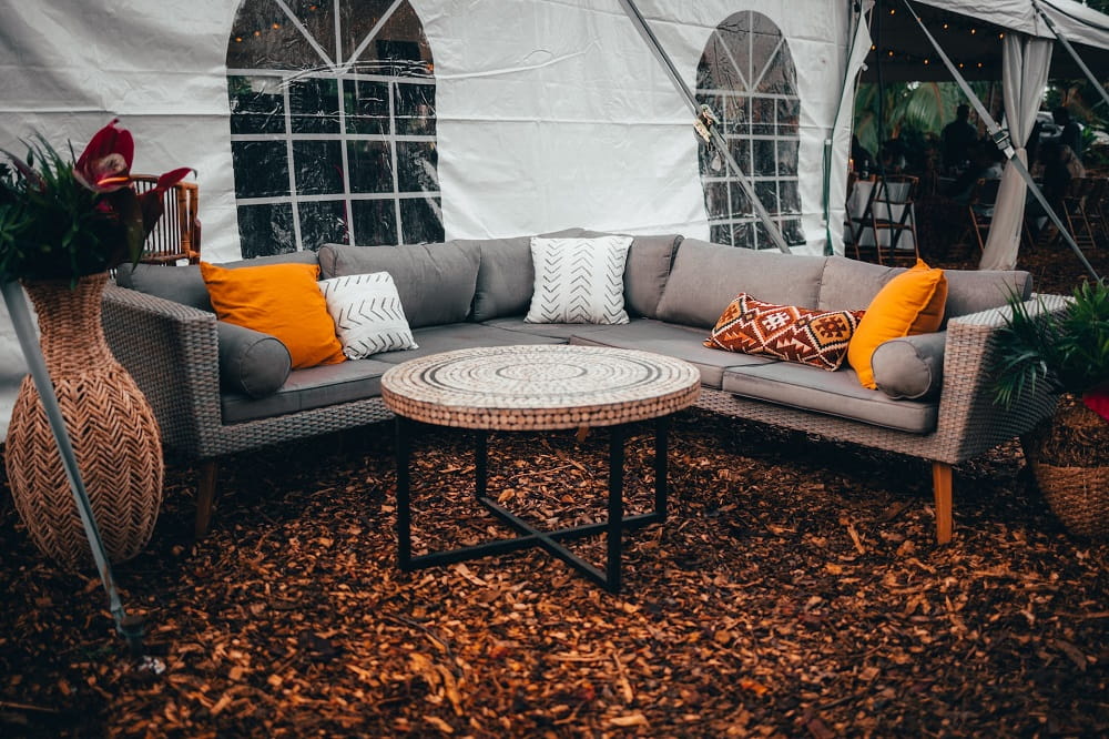 Selecting Outdoor Furniture for Family Gatherings What You Need to Kn COSIEST